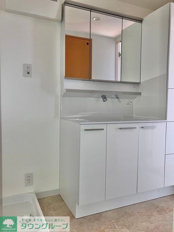 洗面設備　お部屋探しは株式会社　タウンハウジング　までお気軽にお問合…
