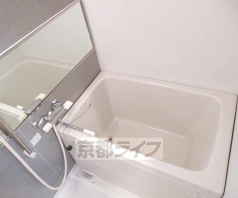バス・シャワールーム　清潔感のあるバスルームです！