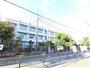 中学校　大阪市立西淀中学校（中学校）まで977m