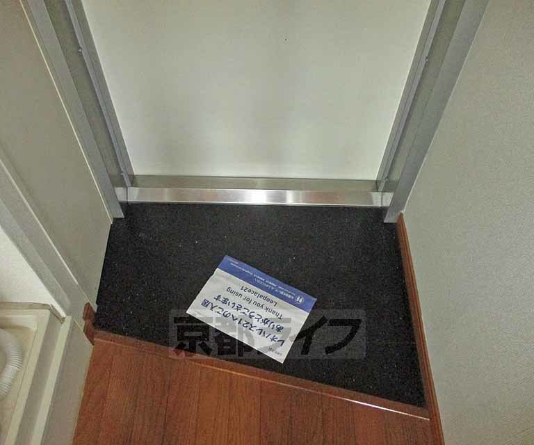 玄関　玄関です。