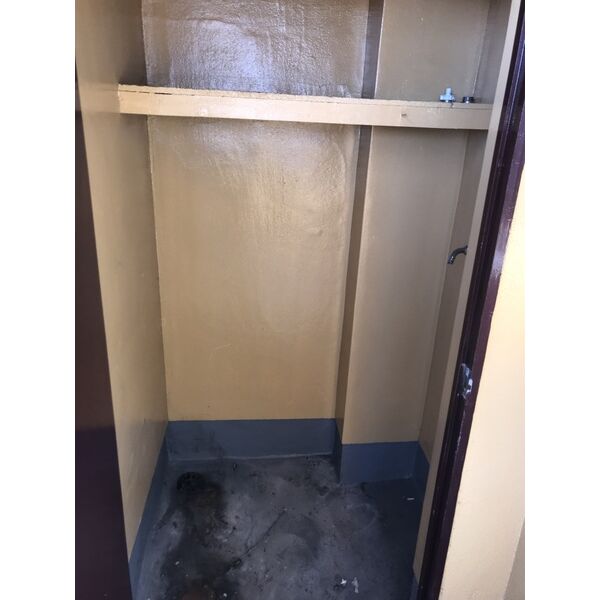 その他設備　洗濯機置き場 (ベランダ内)