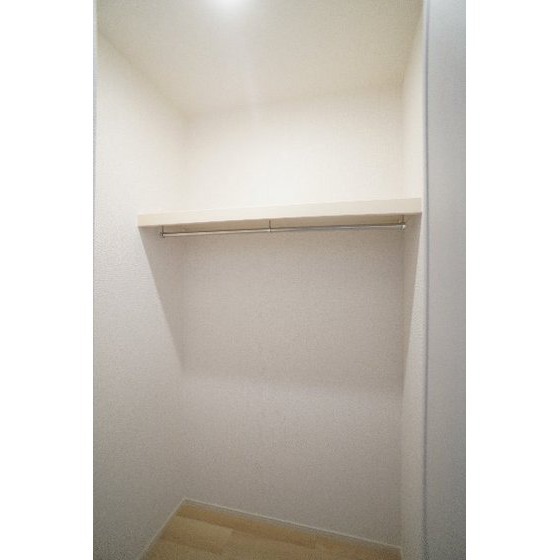 収納　ウォークインクローゼット