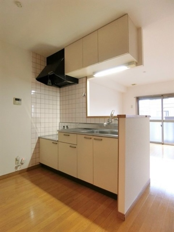 キッチン　図面と現状に相違がある場合には現状を優先