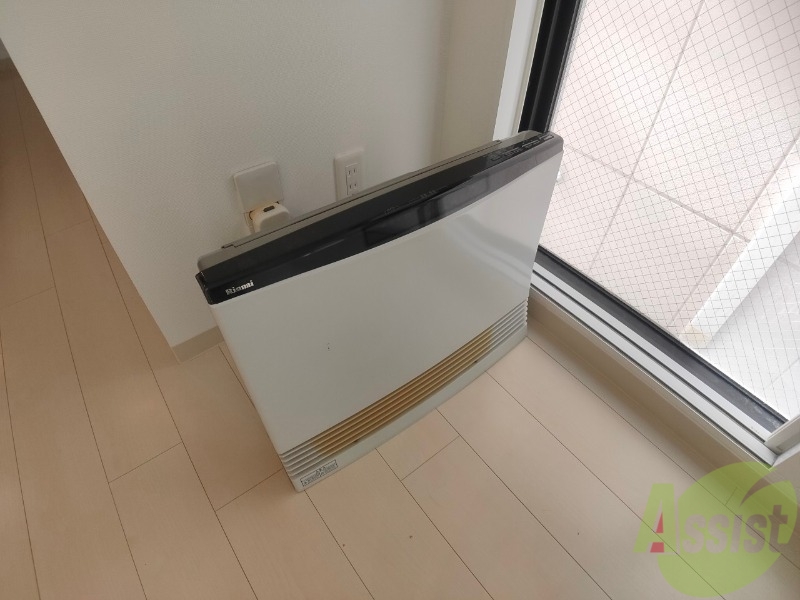 その他設備　都市ガス温水ルームヒーターで暖かく過ごせますよ！