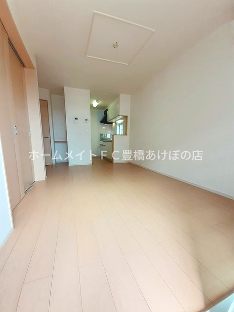 スクエア21の居間写真