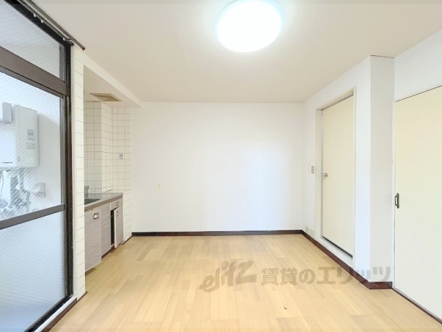 居室・リビング　洋室