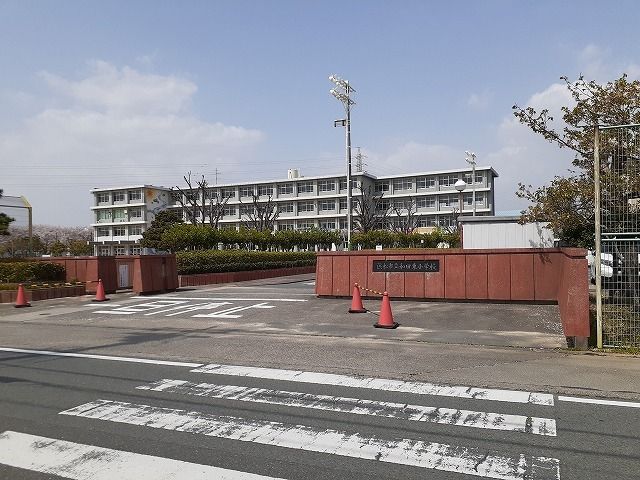 小学校　浜松市立和田東小学校（小学校）まで700m