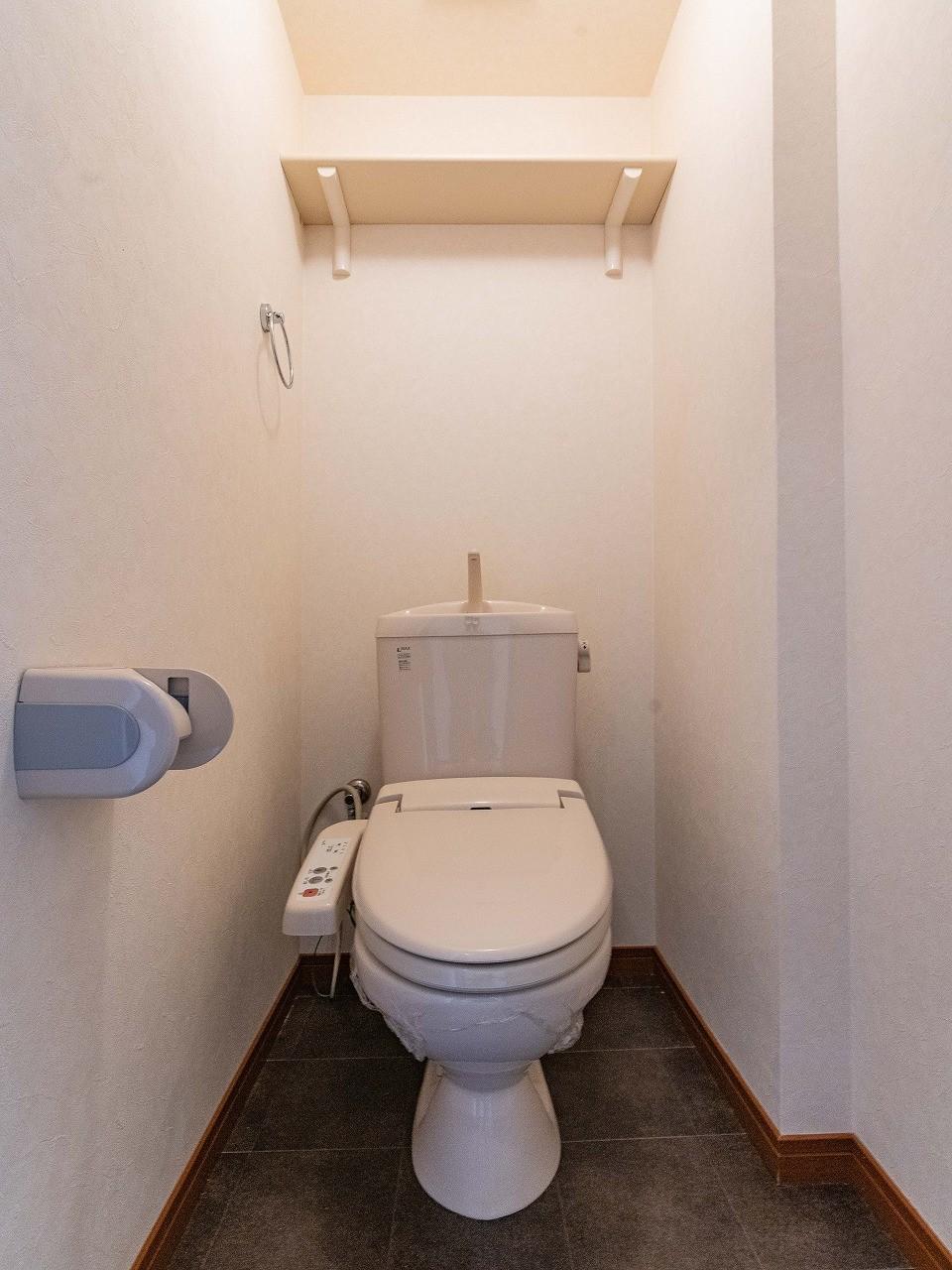 トイレ　ウォッシュレット