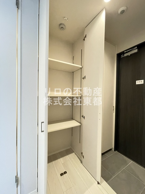 玄関　すっきりシンプルな玄関スペースです！