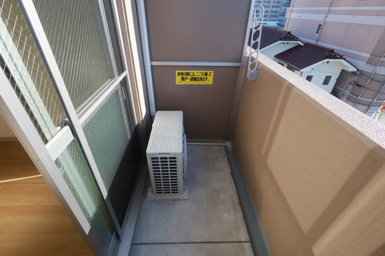 バルコニー　※別号室の写真です