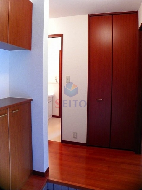 玄関　広めの玄関