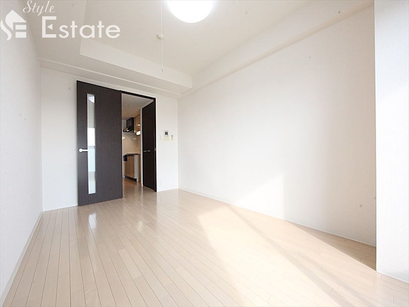 居室・リビング　内装