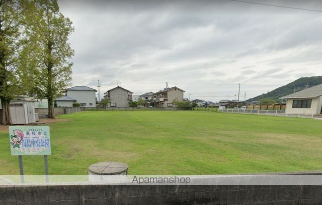 公園　川島中央公園（公園）まで1265m