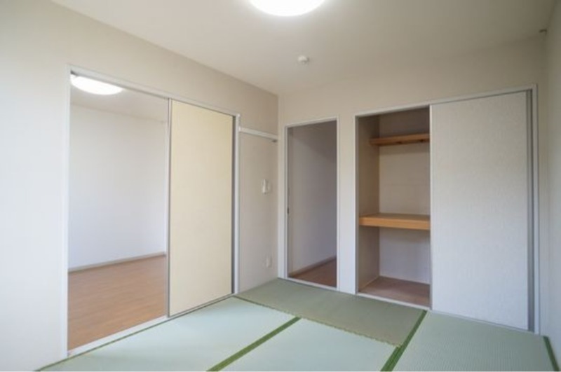 収納　図面と現状に相違がある場合には現状を優先