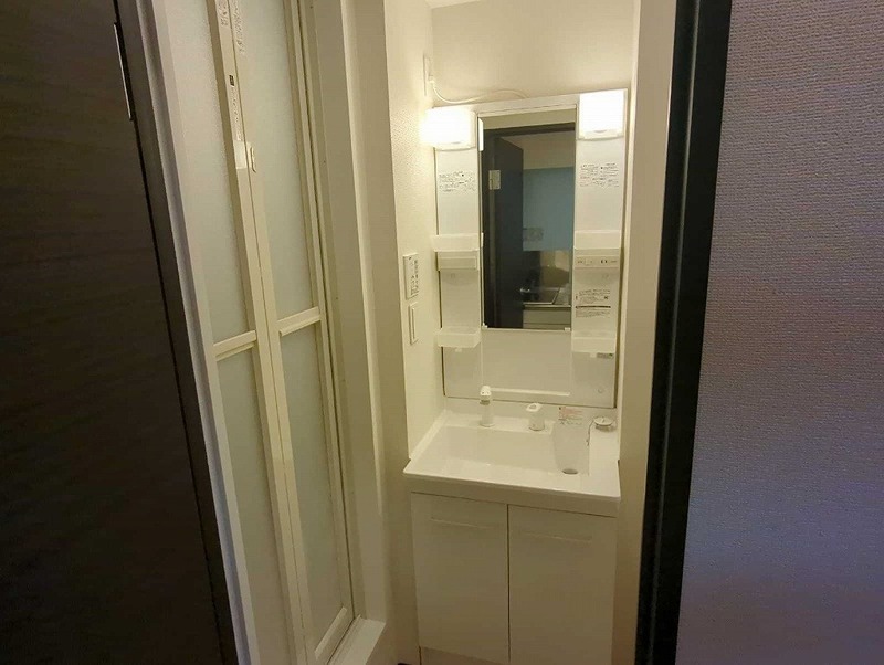 洗面設備　独立洗面台です。