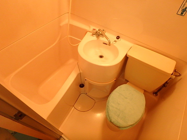 バス・シャワールーム　付き！