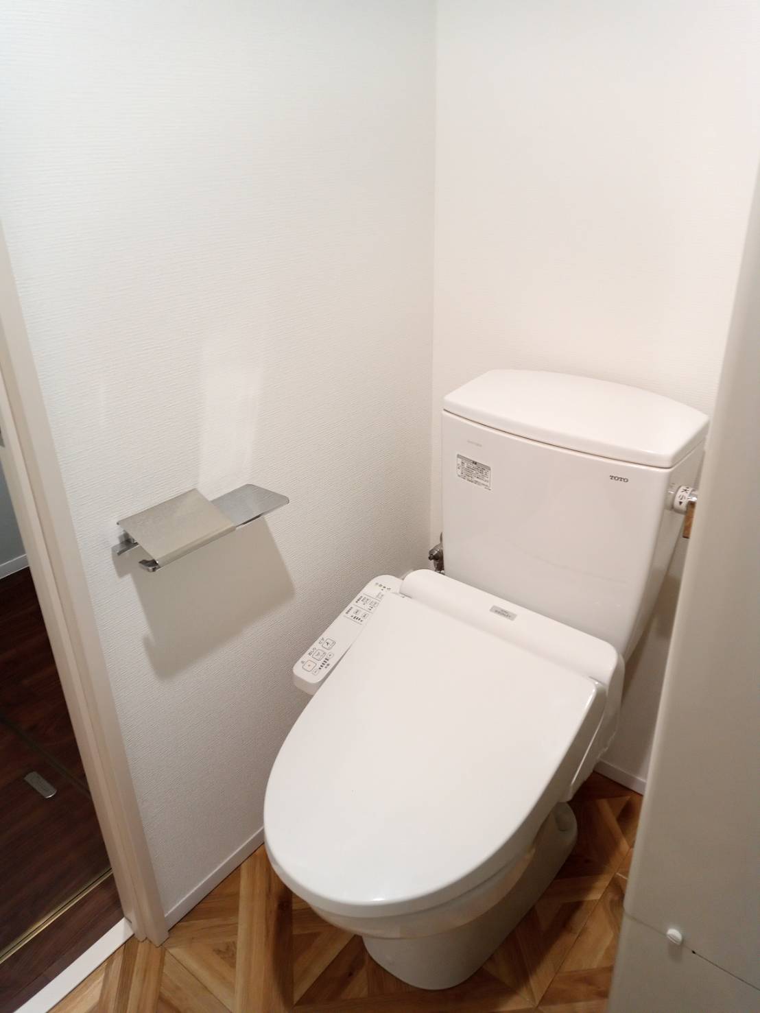 トイレ　他号室参考写真