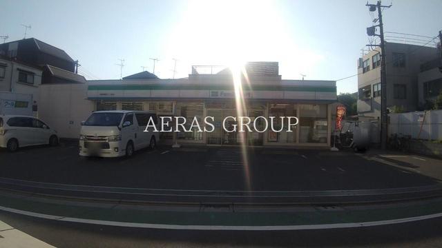 コンビニ　ファミリーマート 板橋東新町二丁目店（コンビニ）まで316m