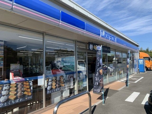 コンビニ　ローソン 掛川平野店（コンビニ）まで450m