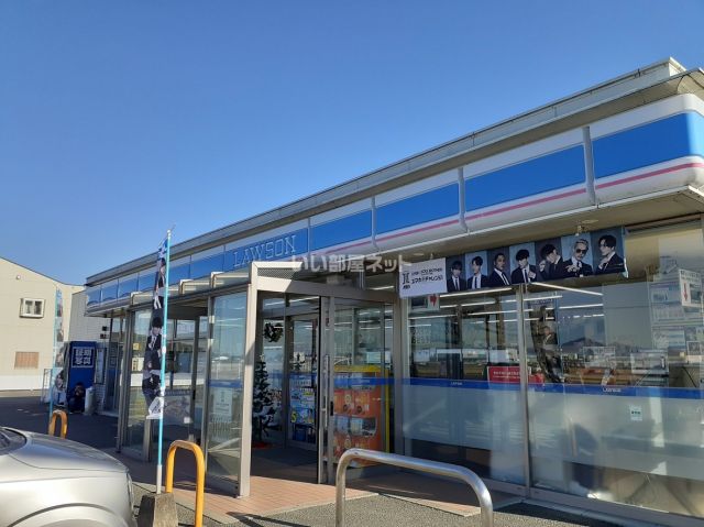 コンビニ　ローソン 宇土境目町店（コンビニ）まで763m