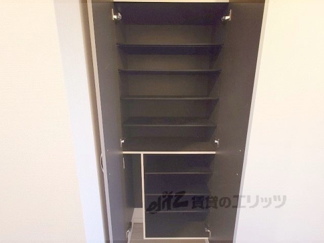 収納　下駄箱