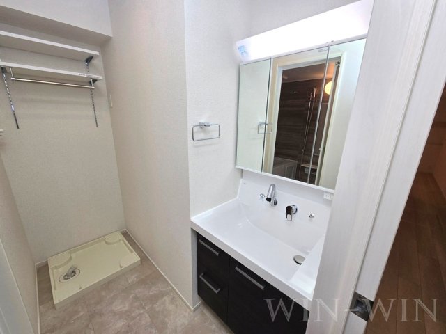 洗面設備　イメージ（同施工会社同一モデルの写真です）