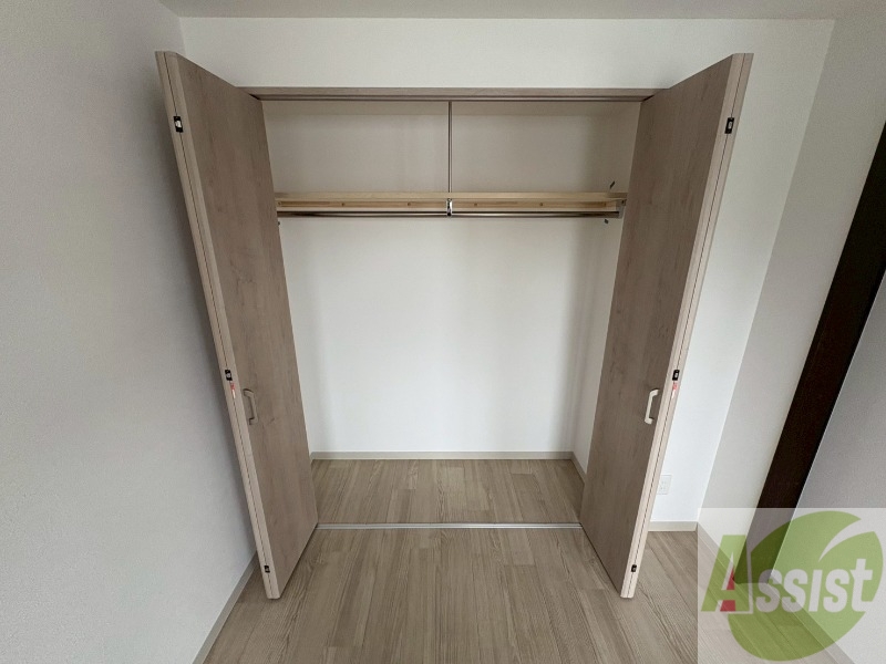 収納　洋室にはクローゼットがあるのですっきり片付きそうです。