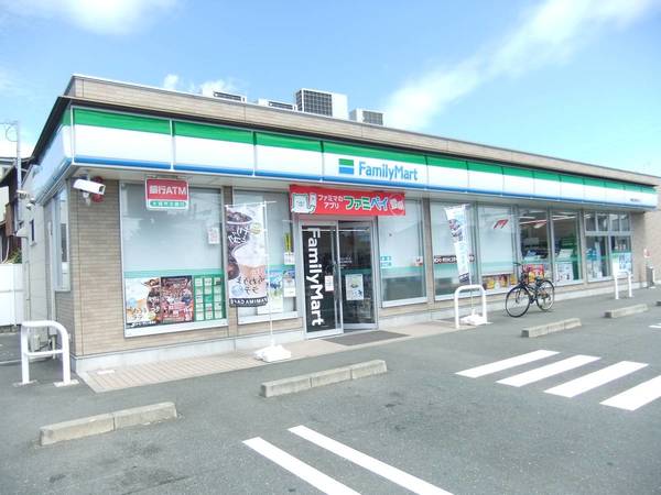 コンビニ　ファミリーマート豊橋瓜郷前川店（コンビニ）まで950m