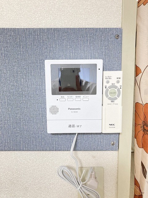 セキュリティ　モニターインターホン