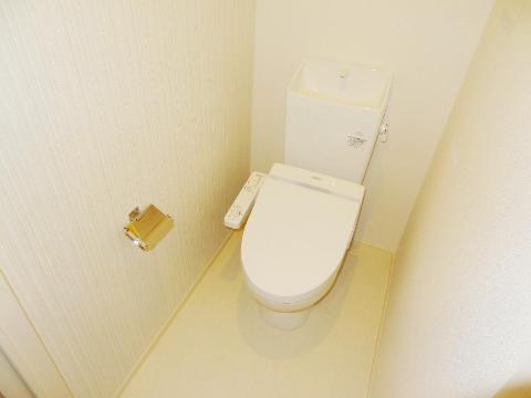 トイレ　シャワー付トイレ