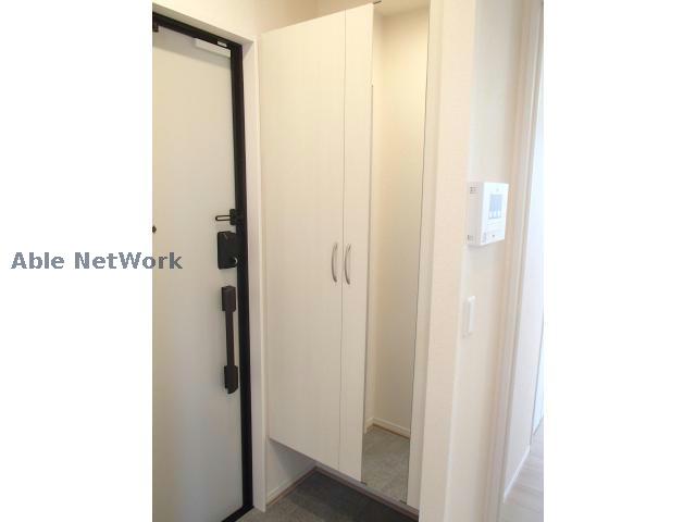 玄関　※同物件別部屋