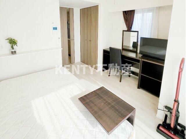 居室・リビング　こちらの居間で趣味の時間をお楽しみください