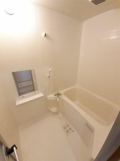 バス・シャワールーム　バスルーム