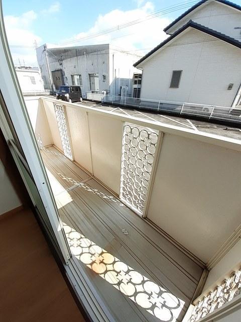 バルコニー　ベランダ