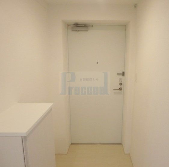 玄関　※別部屋参考写真※現況優先です