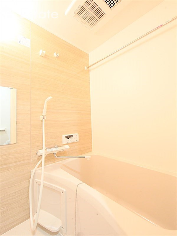 バス・シャワールーム　バスルーム