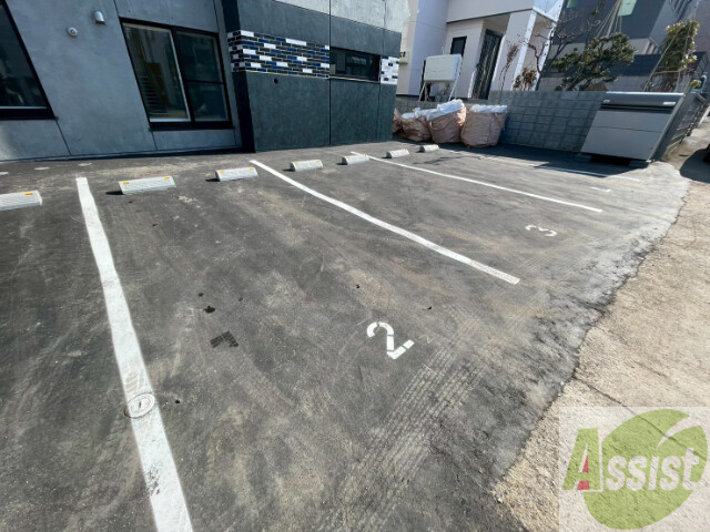 駐車場　駐車場