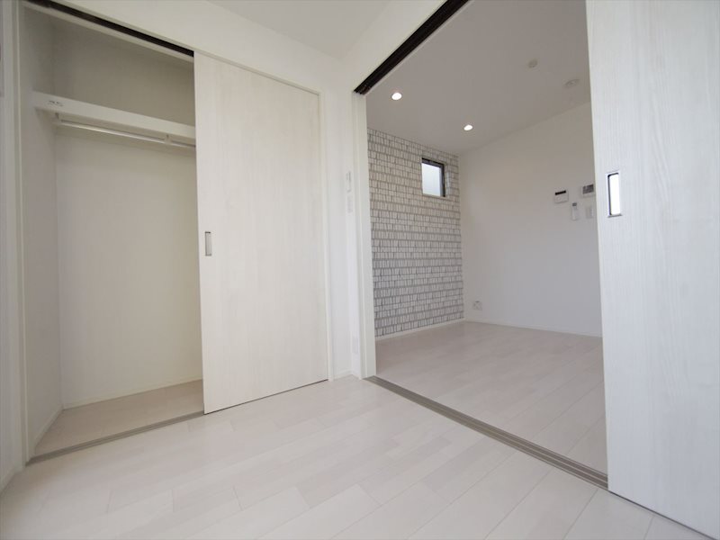 その他部屋・スペース　ＬＤＫ7.1帖　洋室3.1帖つなげて使用もできます