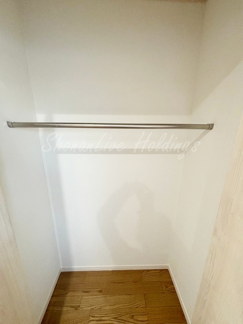 収納　ハンガーラック付きで楽々収納♪