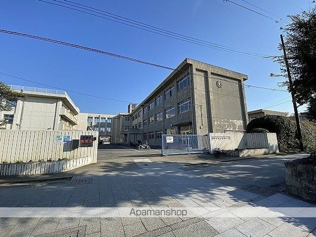 小学校　高砂市立小学校曽根小学校（小学校）まで1667m