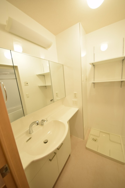 洗面設備　★忙しい朝には必要ですね★