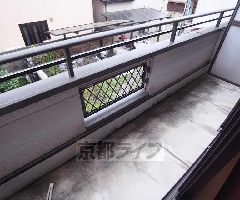 バルコニー　・お問合せは京都ライフまで・