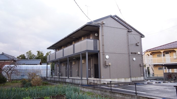 その他共有部分　敷地内駐車場2台空きあります