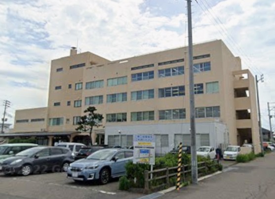 役所　新潟市石山出張所（役所）まで199m