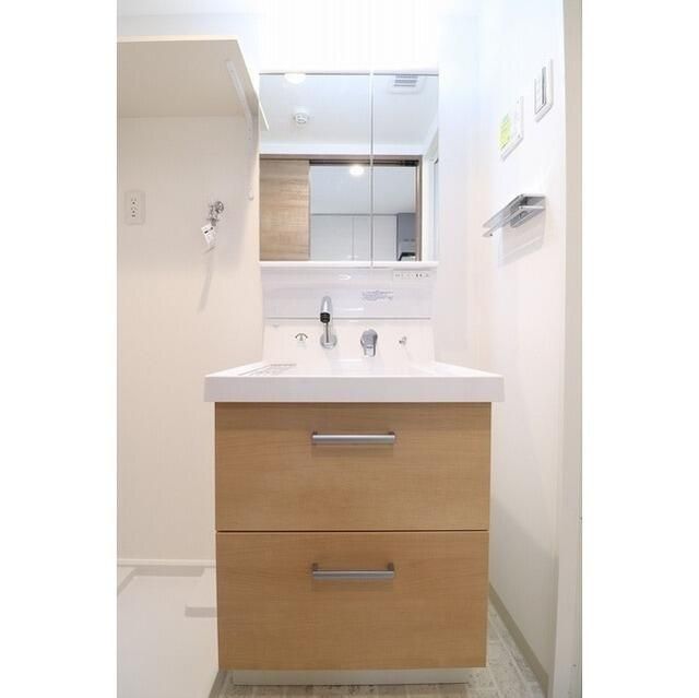 洗面設備　忙しい朝には欠かせない洗面所です