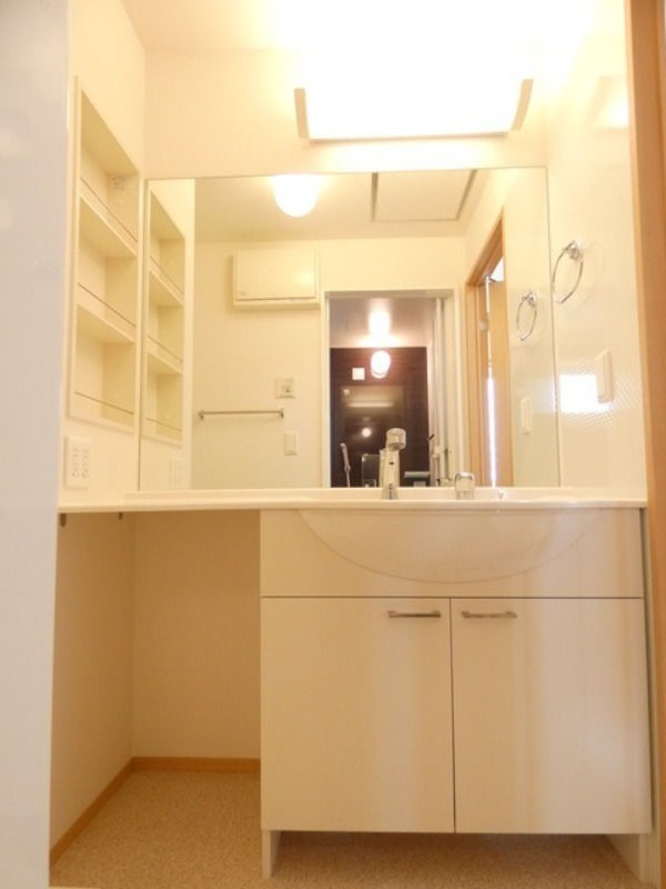 洗面設備　図面と現状に相違がある場合には現状を優先