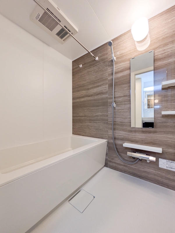 バス・シャワールーム