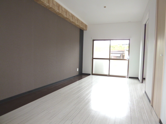 その他部屋・スペース　同マンション内のリフォーム部屋写真