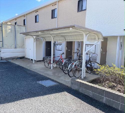 その他共有部分　屋根付き駐輪場