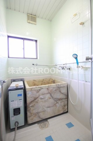 バス・シャワールーム　きれいなお風呂です